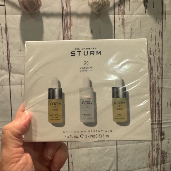 Dr. Barbara Sturm Anti-Aging Essentials Set - White and...